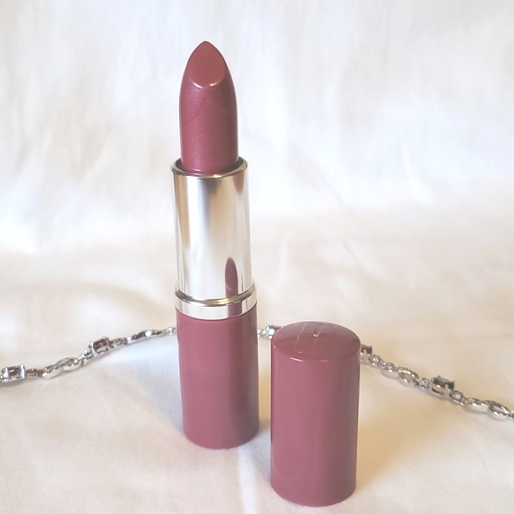 Clinique Pop™ Lip Colour + Primer Lipstick in Love Pop